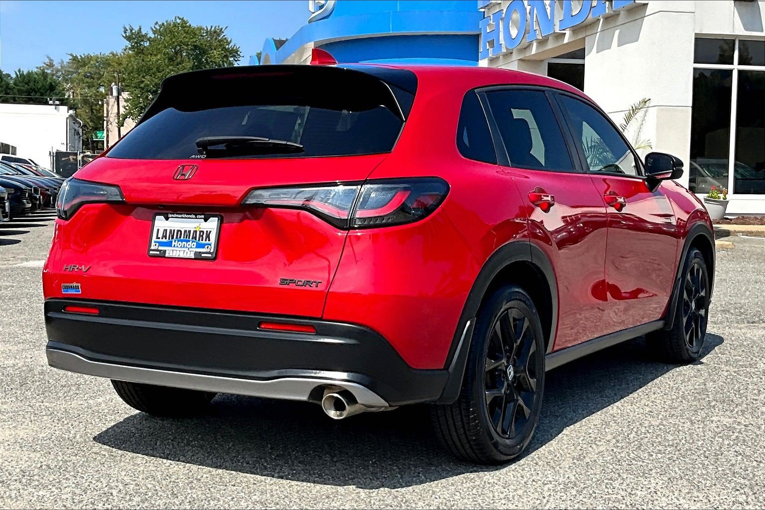 Used 2023 Honda HR-V Sport image 2