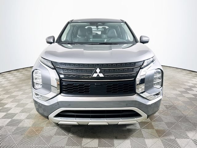 Used 2024 Mitsubishi Outlander SE FWD image 8