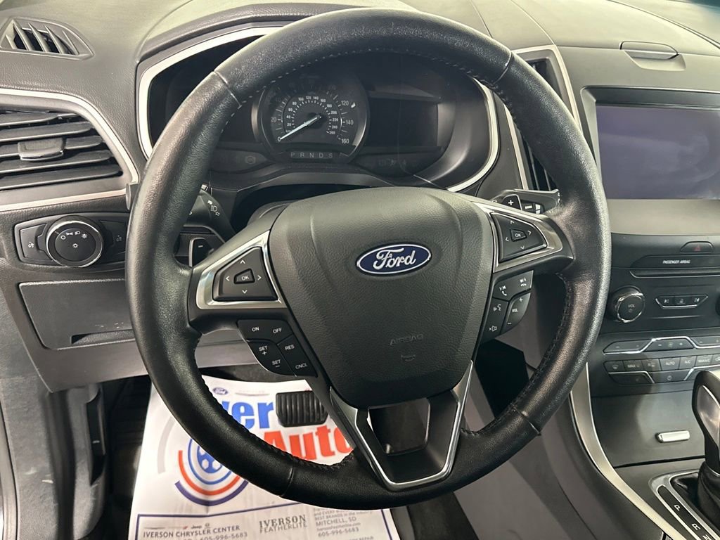 Used 2018 Ford Edge SEL w/ Equipment Group 201A image 18