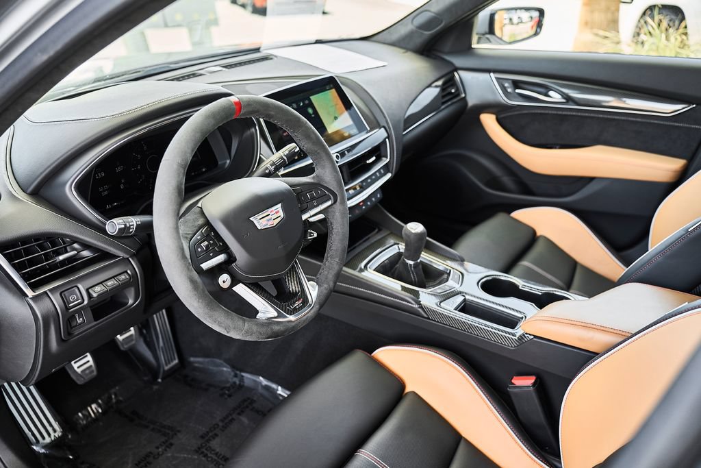 Used 2023 Cadillac CT5 V Blackwing RWD image 2