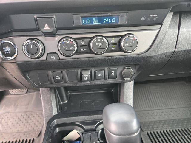 Certified 2023 Toyota Tacoma TRD Off-Road AWD/4WD image 17