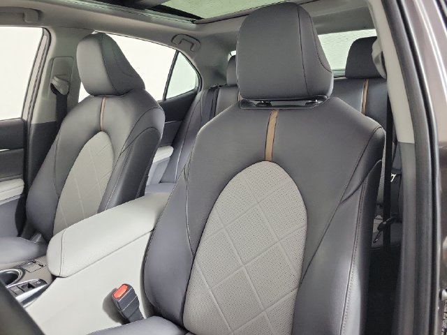 Used 2018 Toyota Camry XLE w/ Audio Package FWD image 20