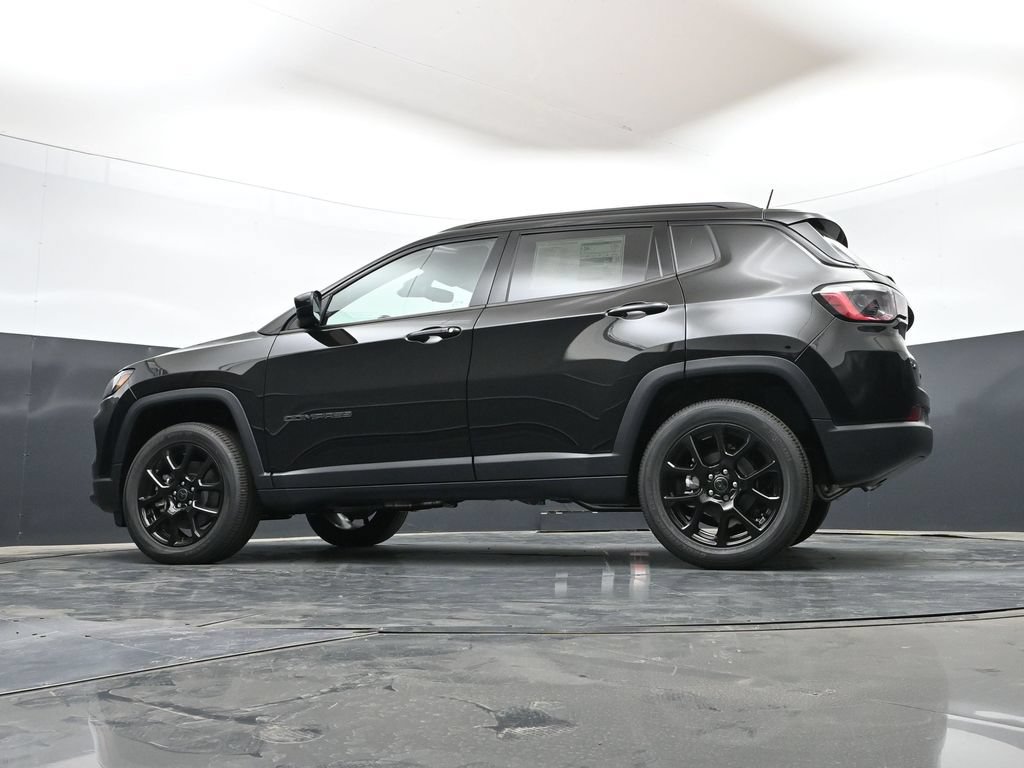 New 2026 Jeep Compass Latitude AWD/4WD image 47