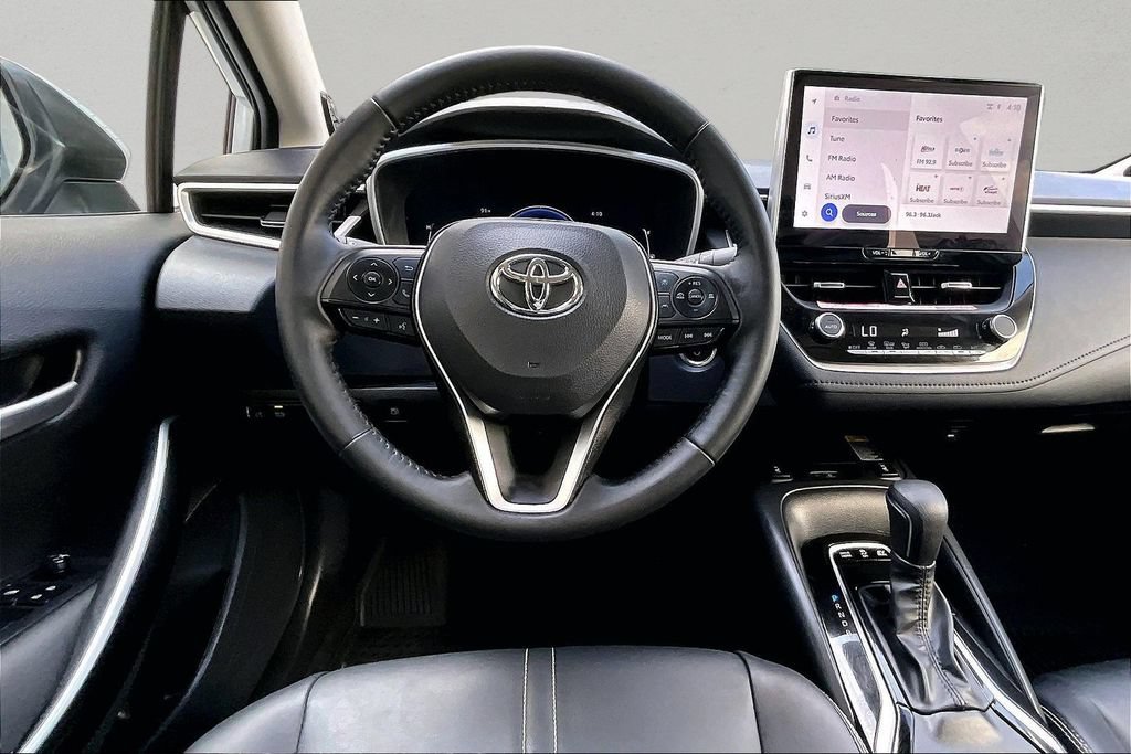 Certified 2025 Toyota Corolla XLE FWD image 11