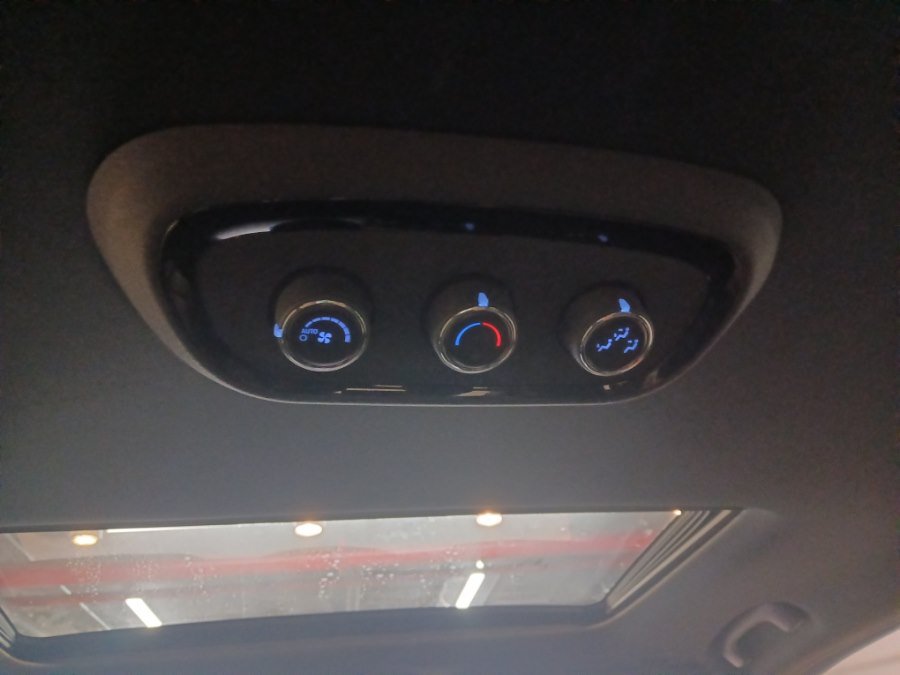 Used 2022 Dodge Durango GT AWD/4WD image 42