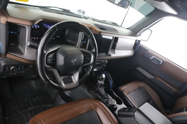 Used 2021 Ford Bronco Outer Banks AWD/4WD image 17