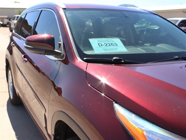 Used 2015 Toyota Highlander Limited AWD/4WD image 10