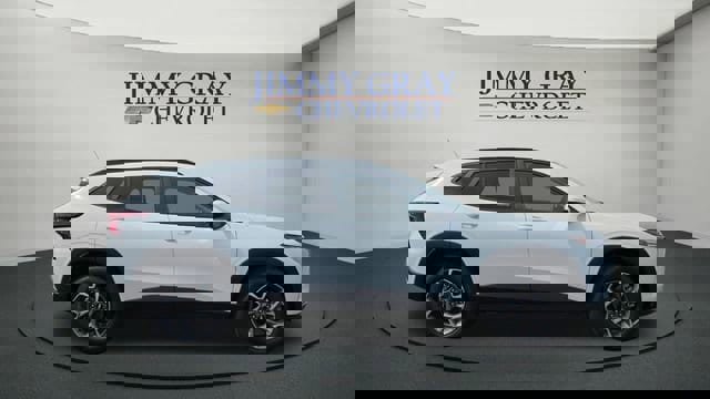 New 2026 Chevrolet Trax LT w/ Driver Confidence Package image 6