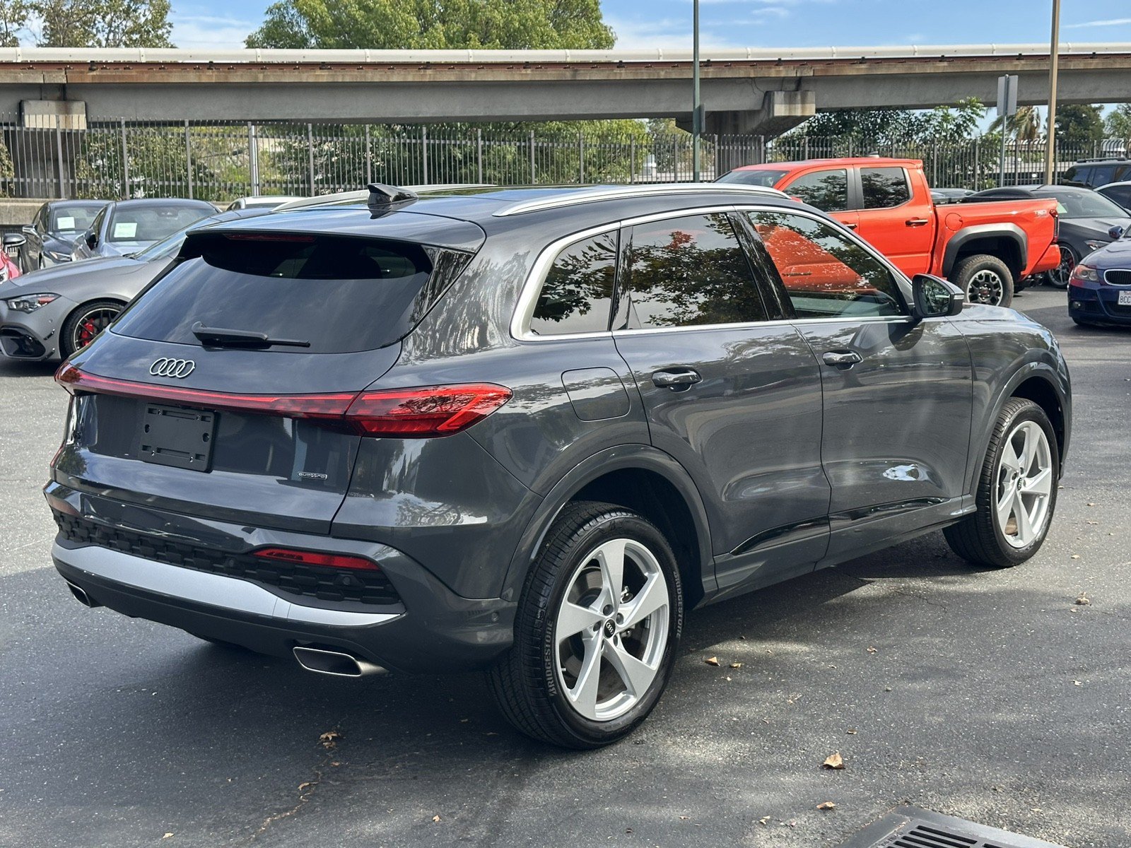 Used 2025 Audi Q5 Premium Plus AWD/4WD image 8
