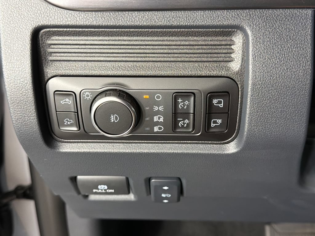 New 2026 Ford F350 Lariat AWD/4WD image 15