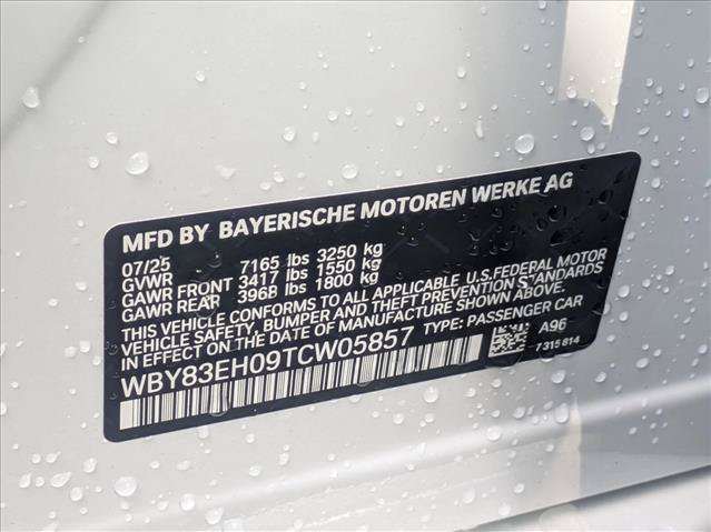 New 2026 BMW i7 M70 w/ Executive Package AWD/4WD image 19