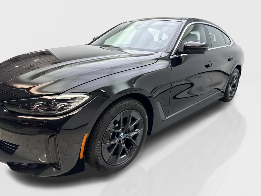 Used 2023 BMW i4 eDrive40 w/ Premium Package RWD image 11