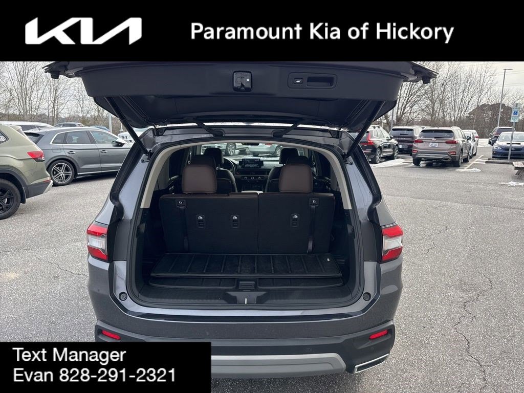 Used 2025 Honda Pilot Elite image 10