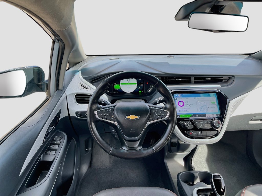 Used 2018 Chevrolet Bolt Premier w/ Driver Confidence II Package FWD image 23