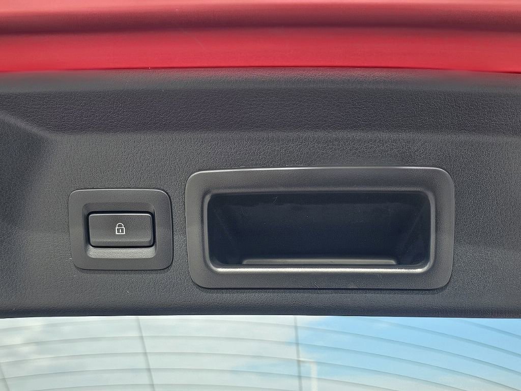 Certified 2022 MAZDA MX-30 Electric w/ Premium Plus Pkg FWD image 13