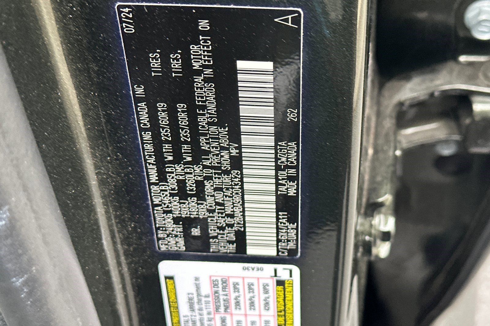 Used 2024 Lexus RX 350 Premium w/ Accessory Package (Z1) image 19