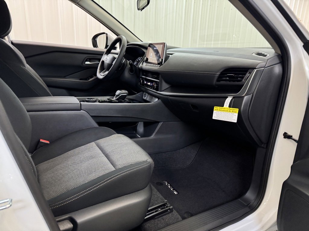 New 2026 Nissan Rogue SV image 26