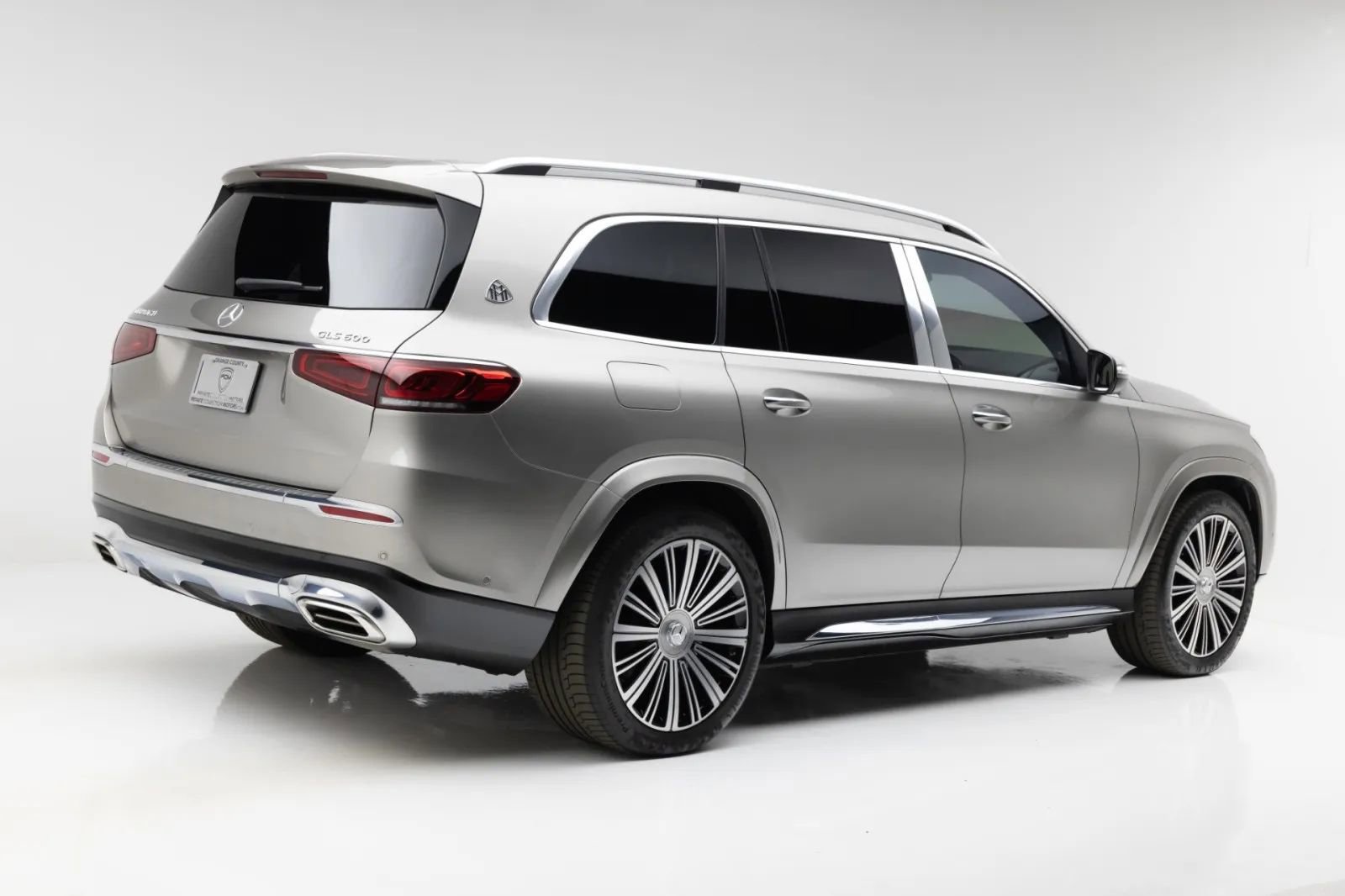 Used 2022 Mercedes-Benz Maybach GLS 600 4MATIC image 11