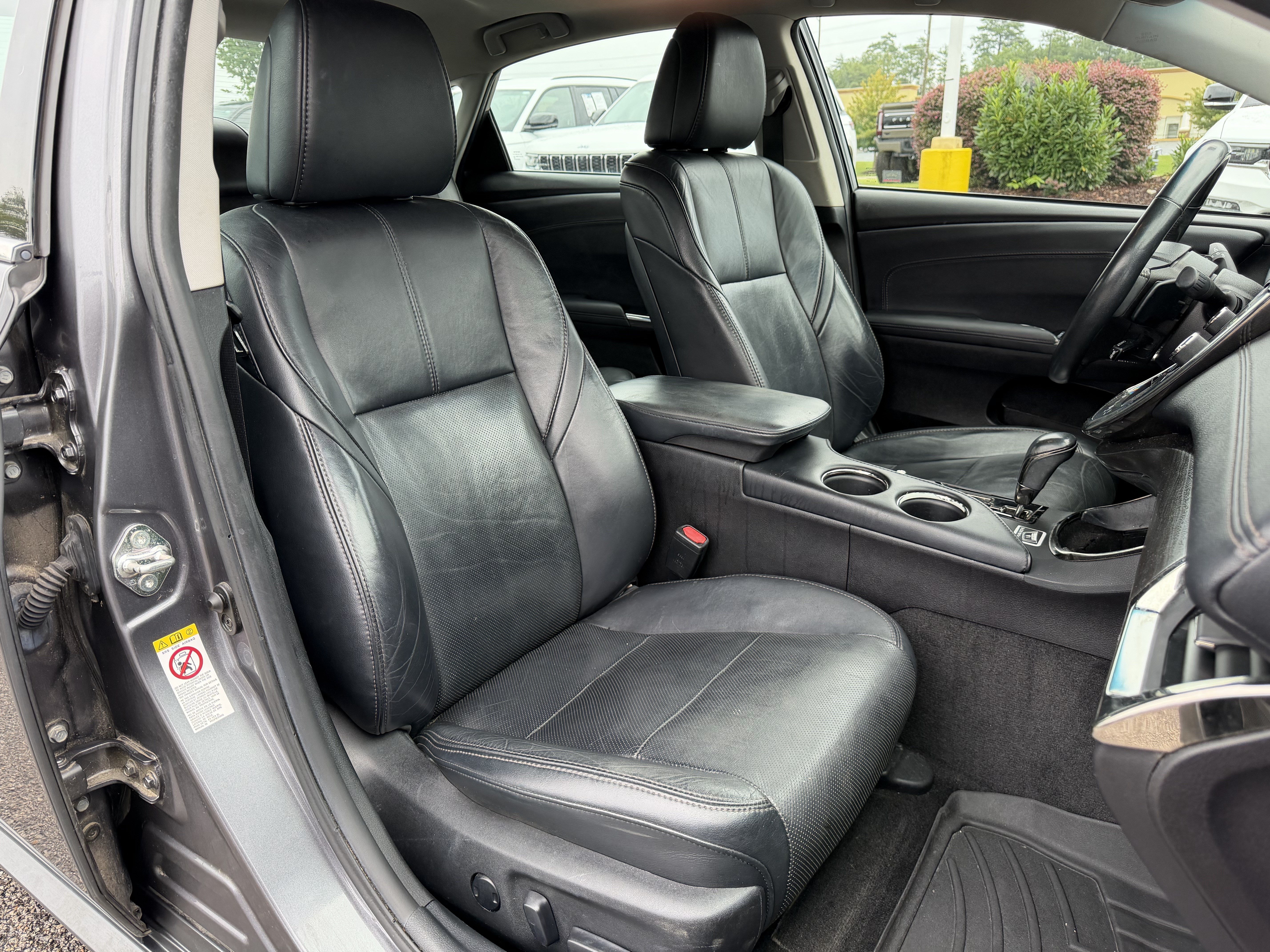 Used 2016 Toyota Avalon Limited w/ Toyota Safety Sense Package FWD image 34