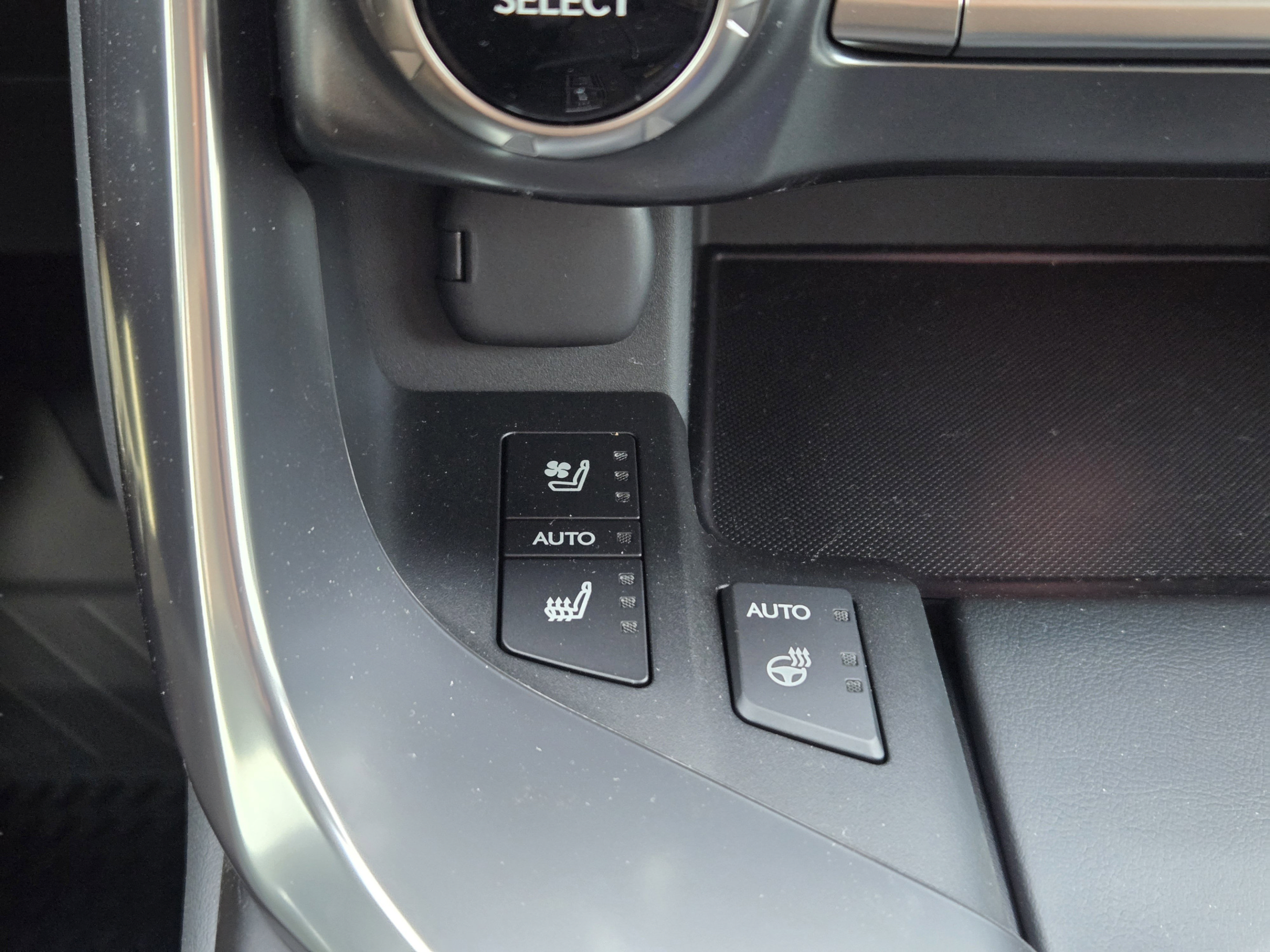 New 2026 Lexus LX 700h Luxury w/ Appearance Package AWD/4WD image 10