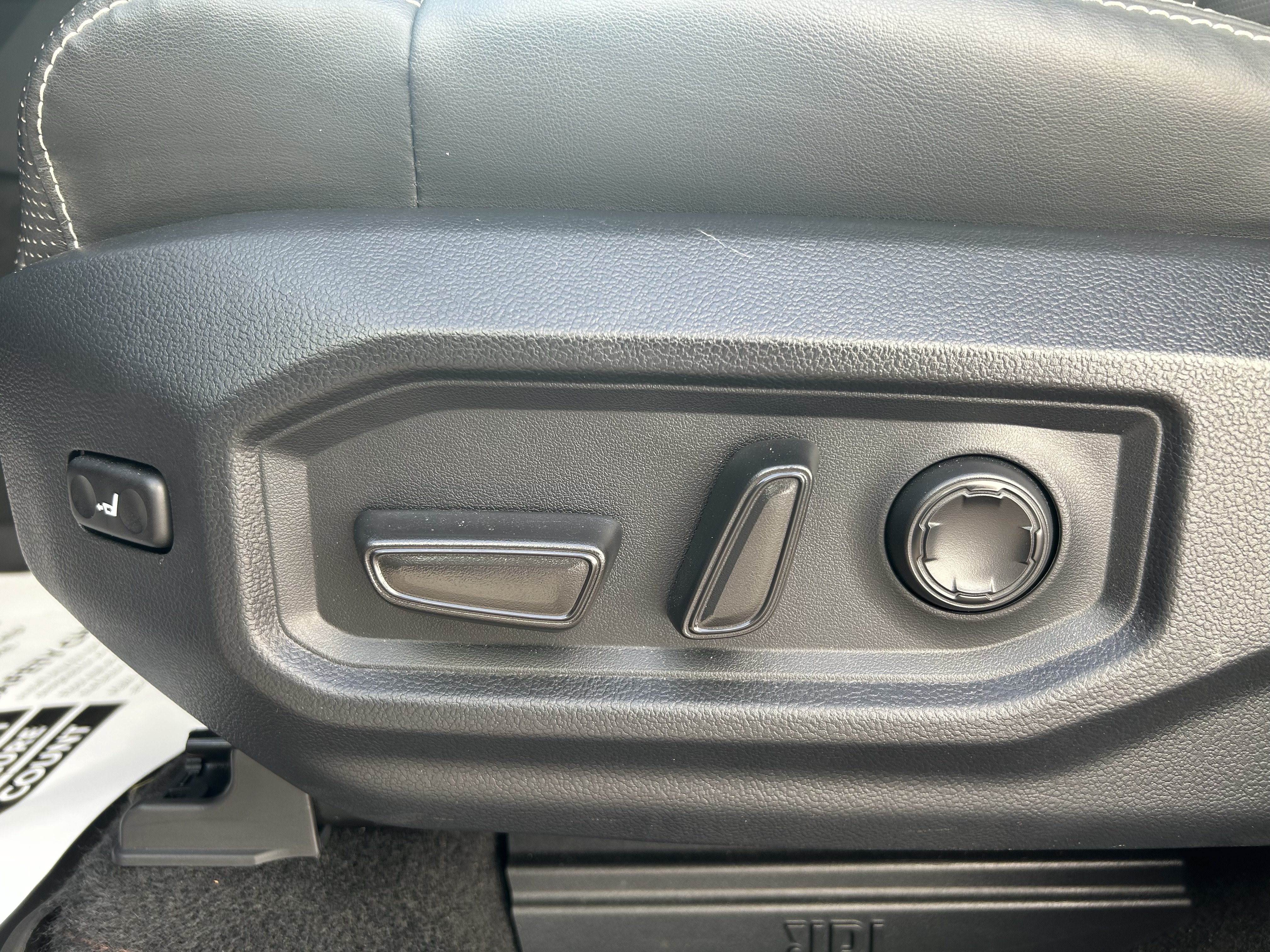 Certified 2023 Toyota Sequoia Capstone AWD/4WD image 15