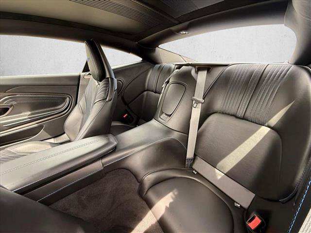 Used 2017 Aston Martin DB11 V12 RWD image 11