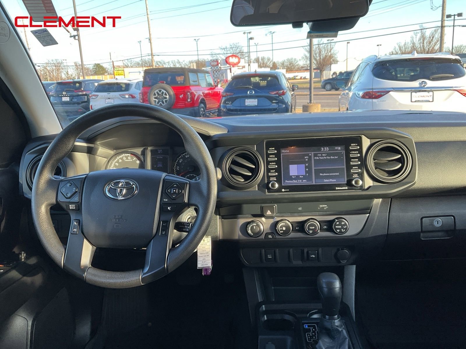 Used 2020 Toyota Tacoma SR image 11