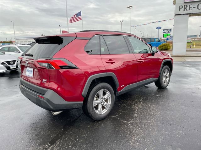 Used 2025 Toyota RAV4 XLE image 5