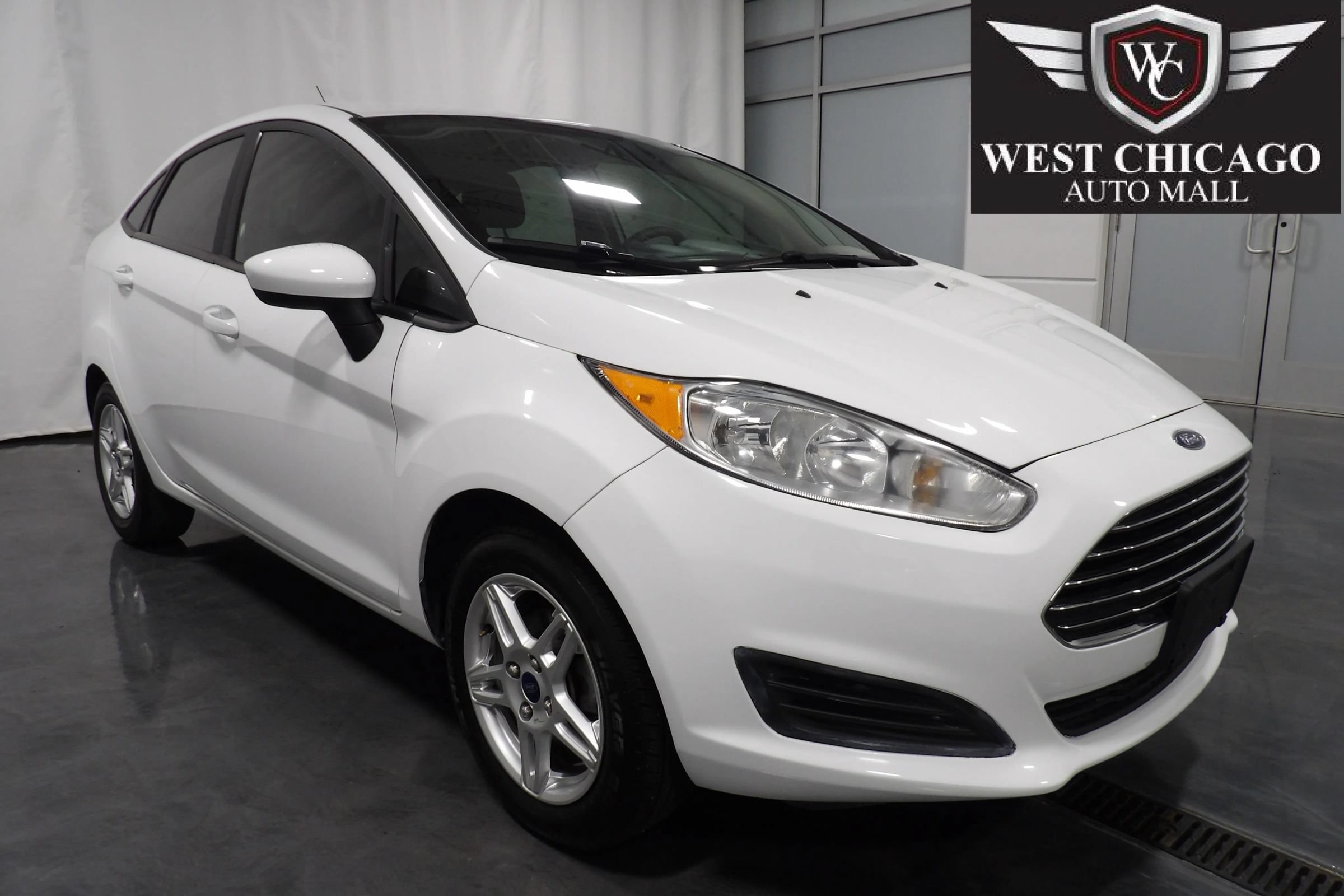 Used 2019 Ford Fiesta SE FWD image 1
