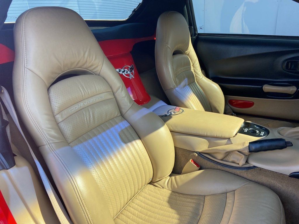 Used 2003 Chevrolet Corvette Convertible w/ Preferred Equipment Group1 image 6