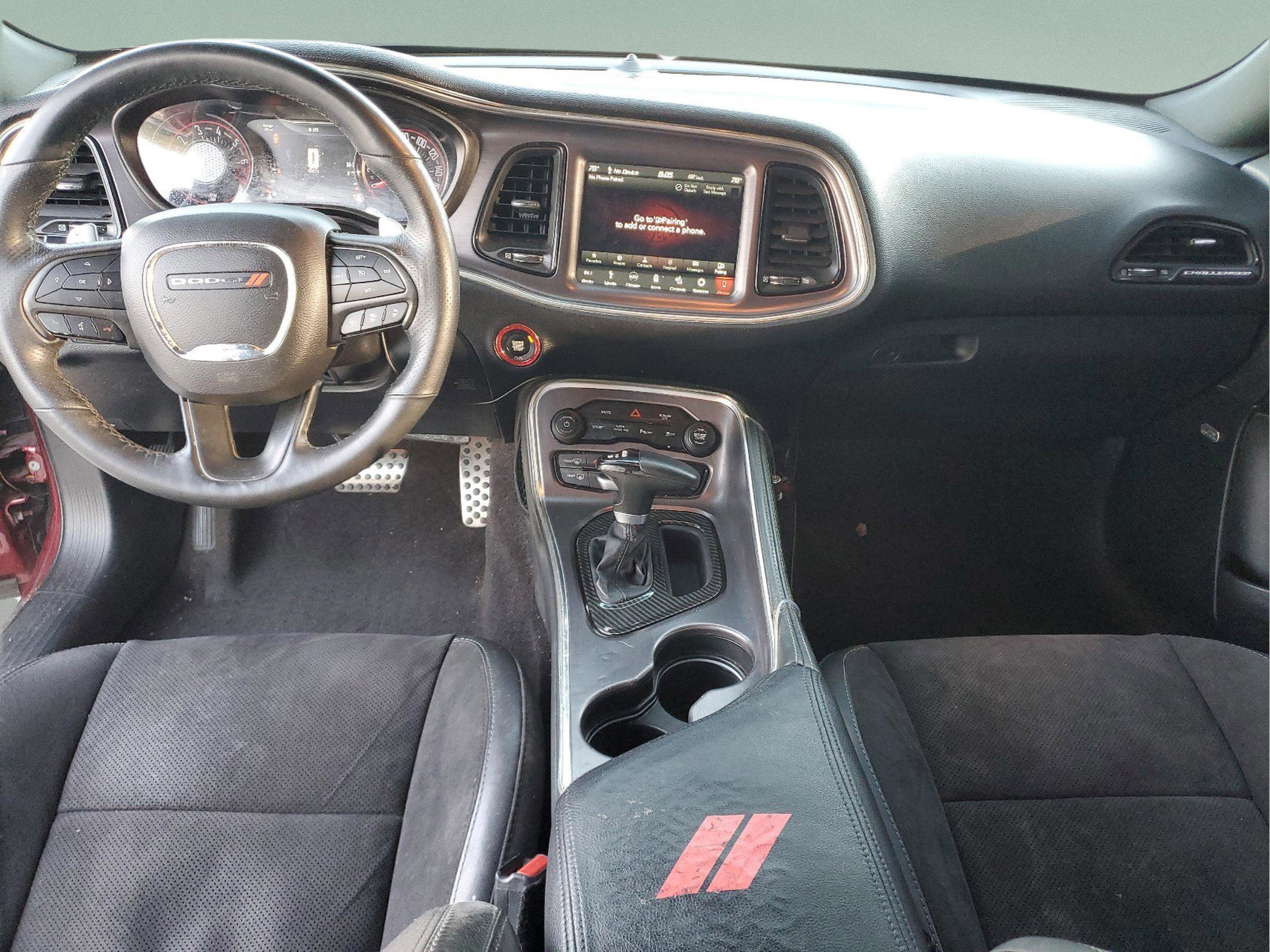 Used 2018 Dodge Challenger SXT Plus image 7