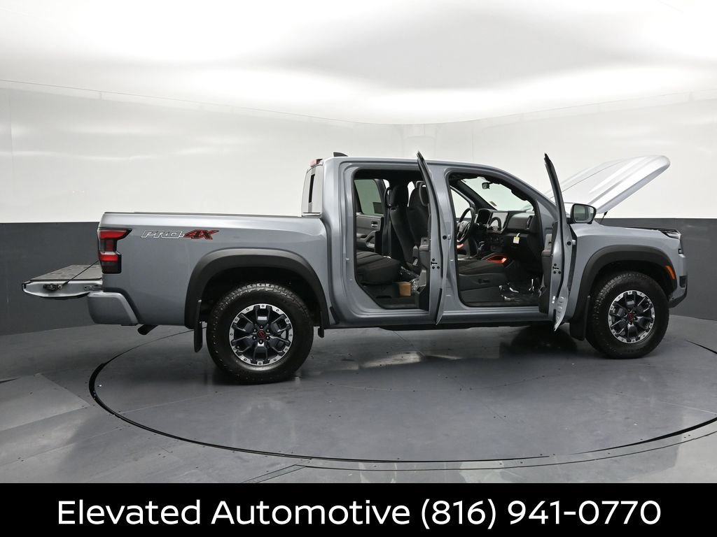 Certified 2025 Nissan Frontier PRO-4X w/ Pro Convenience Package image 33