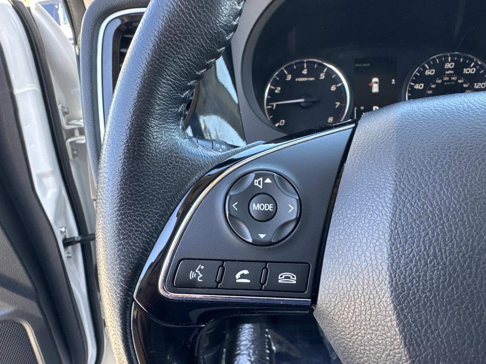 Used 2019 Mitsubishi Outlander SE image 17