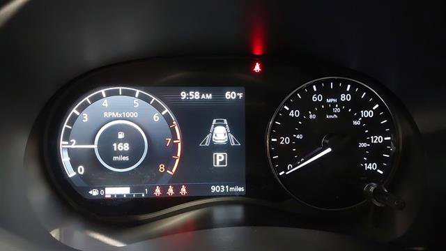 Used 2024 Nissan Kicks SR w/ SR Premium Package FWD image 21