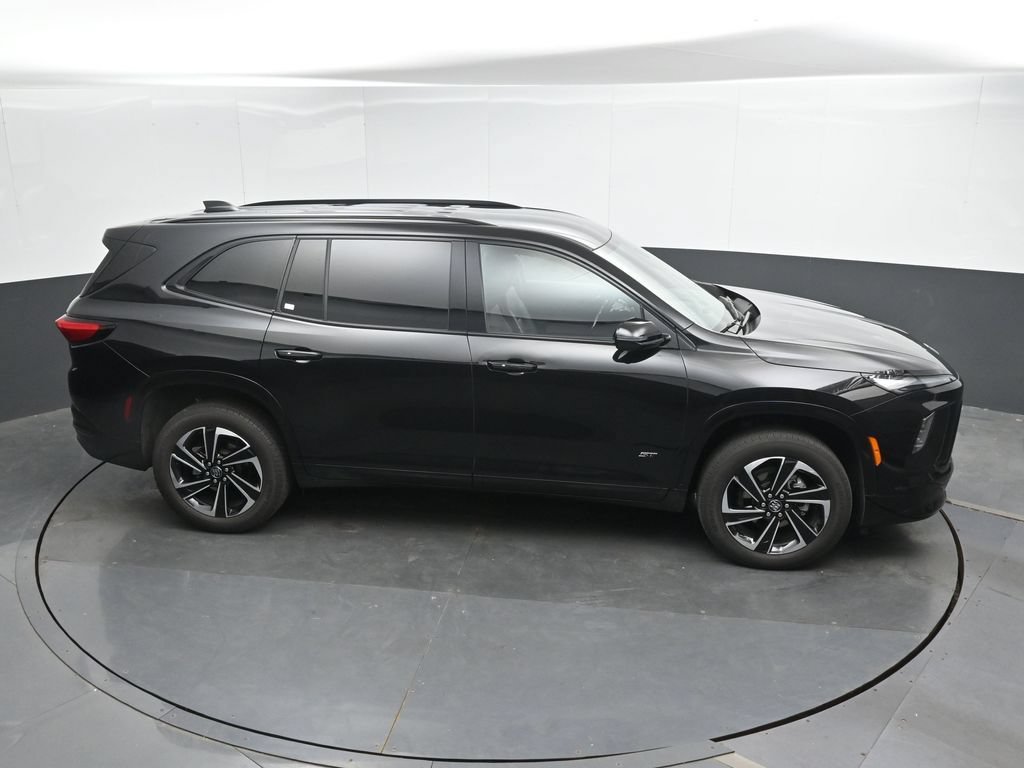 Used 2025 Buick Enclave Sport Touring AWD/4WD image 33