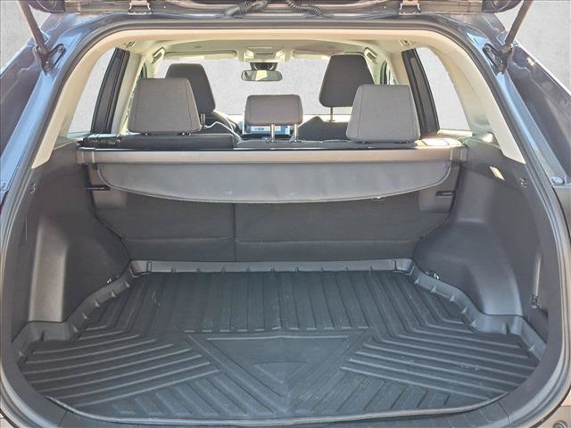 Used 2023 Toyota RAV4 LE FWD image 6