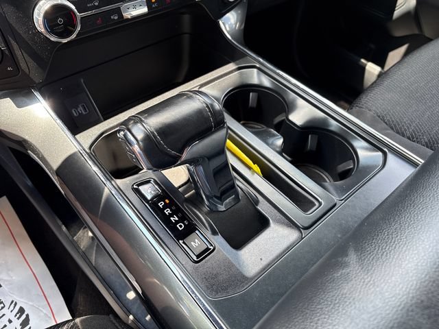 Used 2022 Ford F150 XLT w/ Equipment Group 302A High AWD/4WD image 17