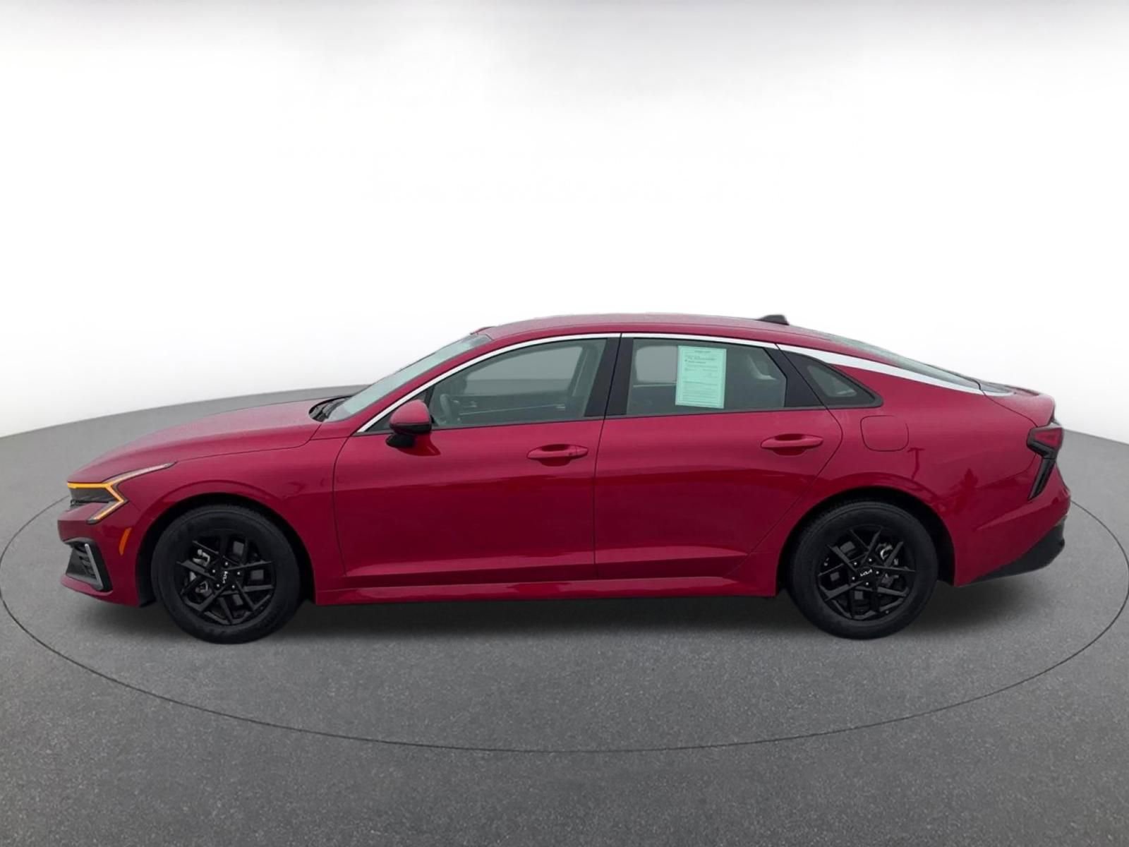 Used 2025 Kia K5 LXS image 9