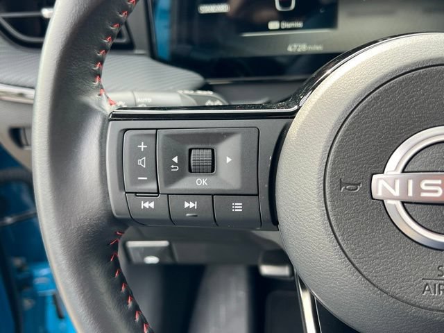 Used 2025 Nissan Kicks SR AWD/4WD image 22