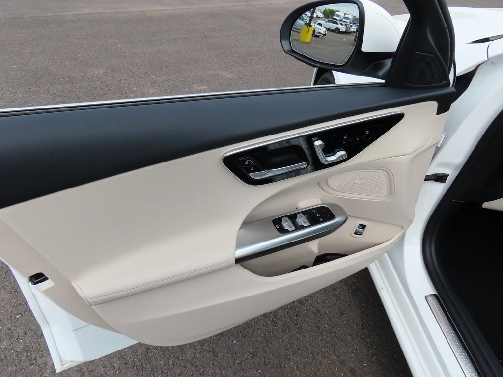 Used 2025 Mercedes-Benz C 300 4MATIC Sedan image 40