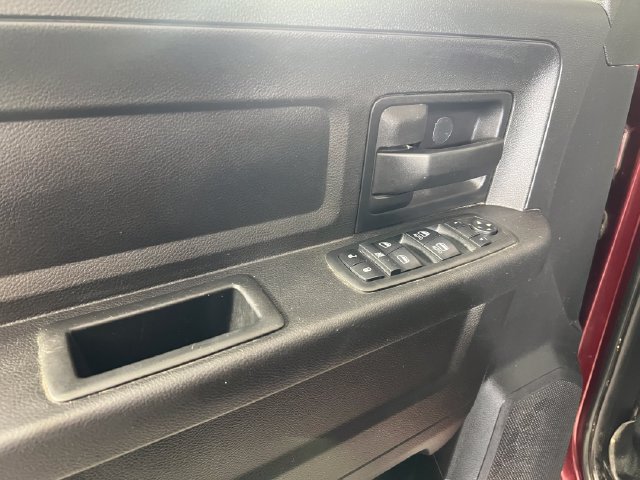 Used 2017 RAM 2500 Tradesman w/ Chrome Appearance Group AWD/4WD image 12