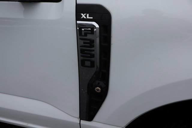 Used 2023 Ford F350 XL image 18