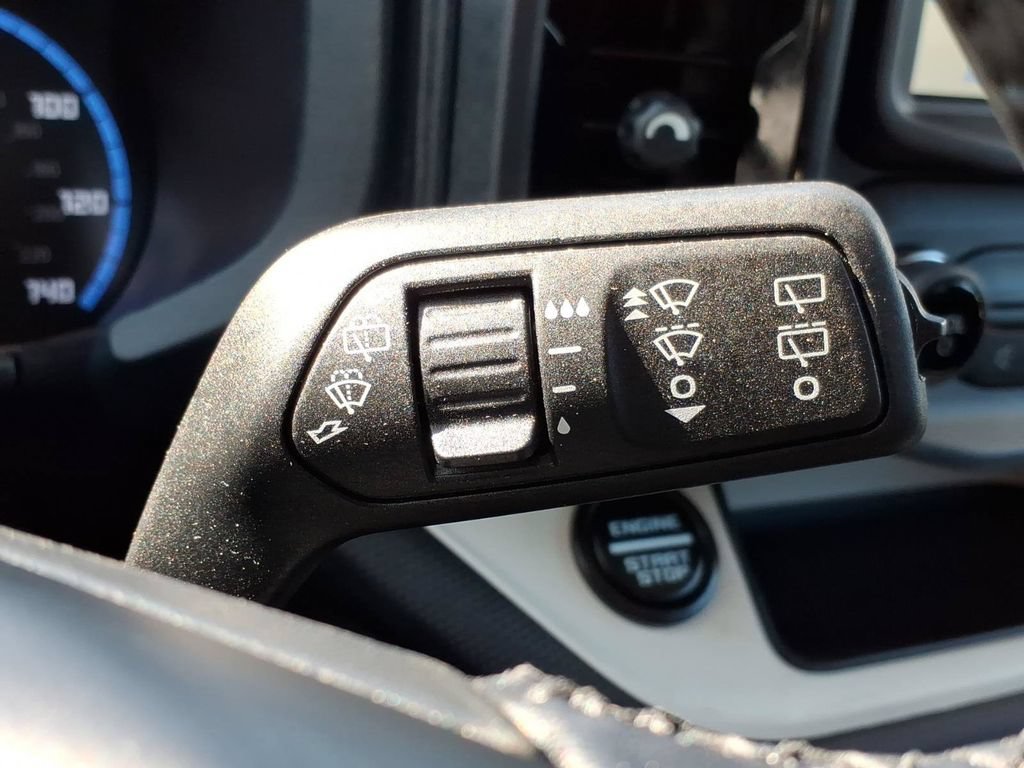 Used 2024 Ford Bronco Sport Heritage w/ Heritage Convenience Package AWD/4WD image 27