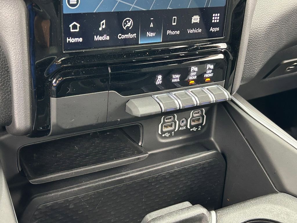 Used 2022 RAM 1500 Big Horn w/ Night Edition RWD image 28