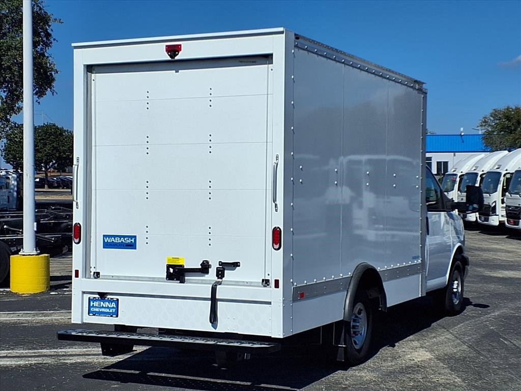 New 2025 Chevrolet Express 3500 w/ Power Convenience Package image 4