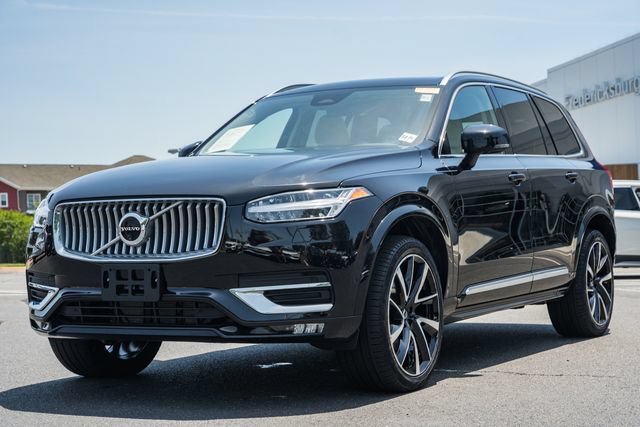 Certified 2024 Volvo XC90 B6 Plus w/ Protection Package Premier AWD/4WD image 3