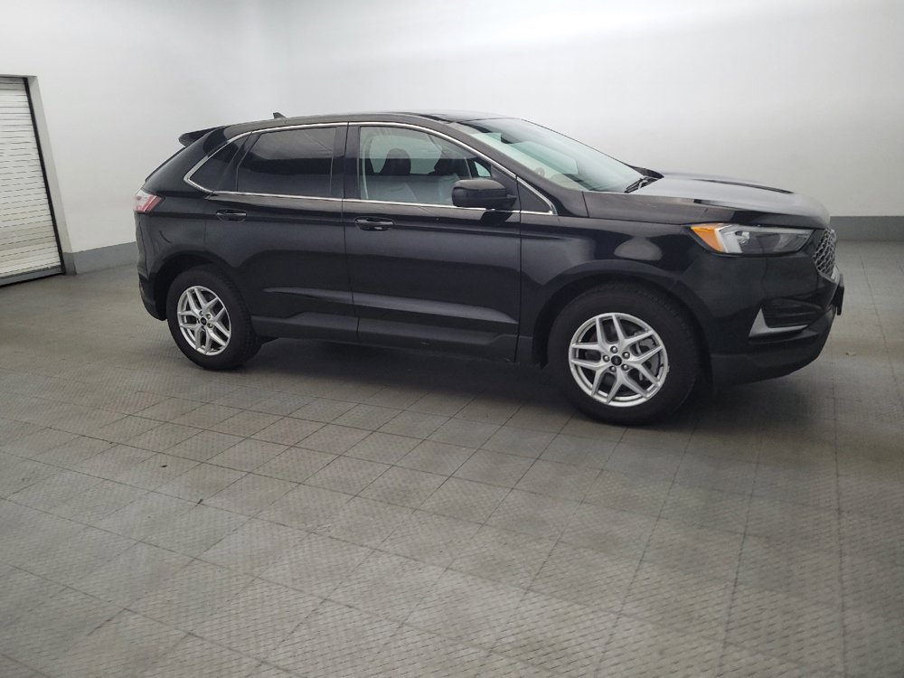 Used 2023 Ford Edge SEL image 11