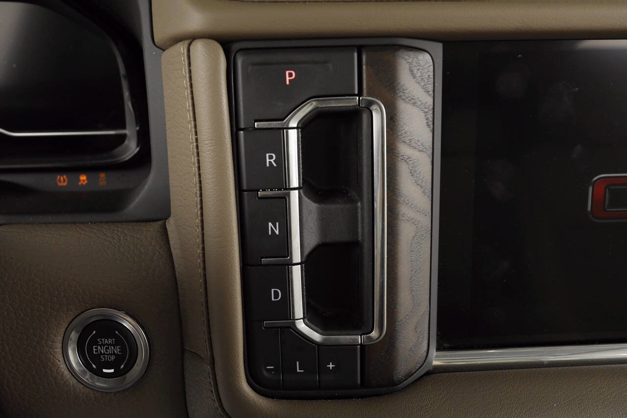 Used 2022 GMC Yukon XL Denali image 26