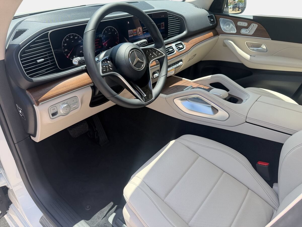 New 2026 Mercedes-Benz GLE 350 4MATIC image 16
