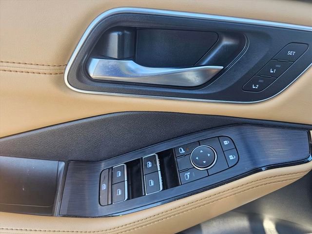 Used 2023 Nissan Rogue Platinum w/ Platinum Premium Package image 34